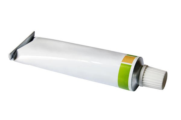 Кращі противірусні мазі для носа