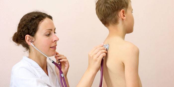 Пітливість при пневмонії у дорослих – як розпізнати, лікування та види