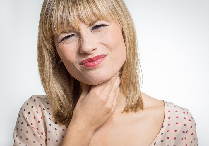 Причини виникнення кома в горлі