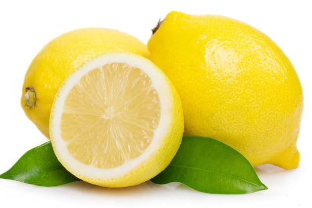 Як лікувати горло лимоном