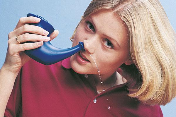 Як лікувати синусит в домашніх умовах швидко у дорослого