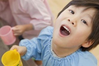 Як можна промити мигдалини в домашніх умовах