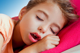 Як видаляють аденоїди у дітей: під яким наркозом?