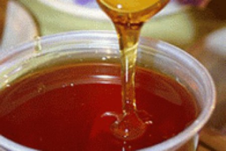 Як виглядає гречаний мед і його відмінні риси